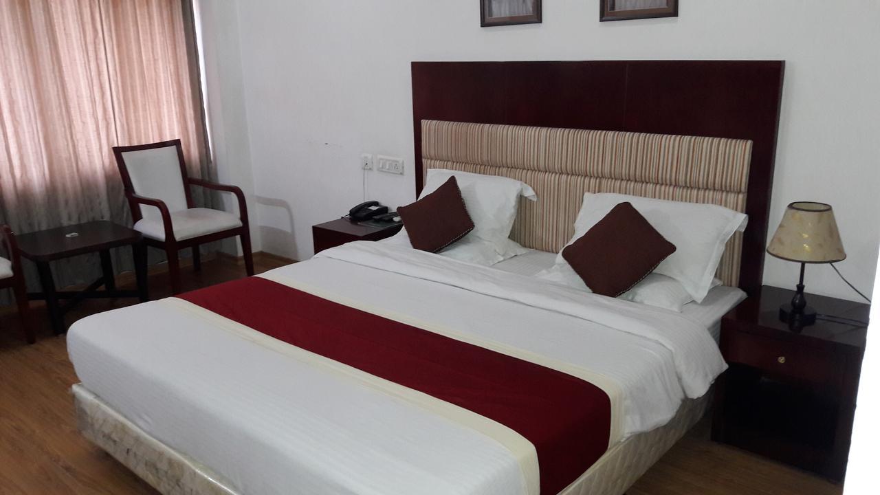 Aroma Residency Otel Tinsukia Dış mekan fotoğraf