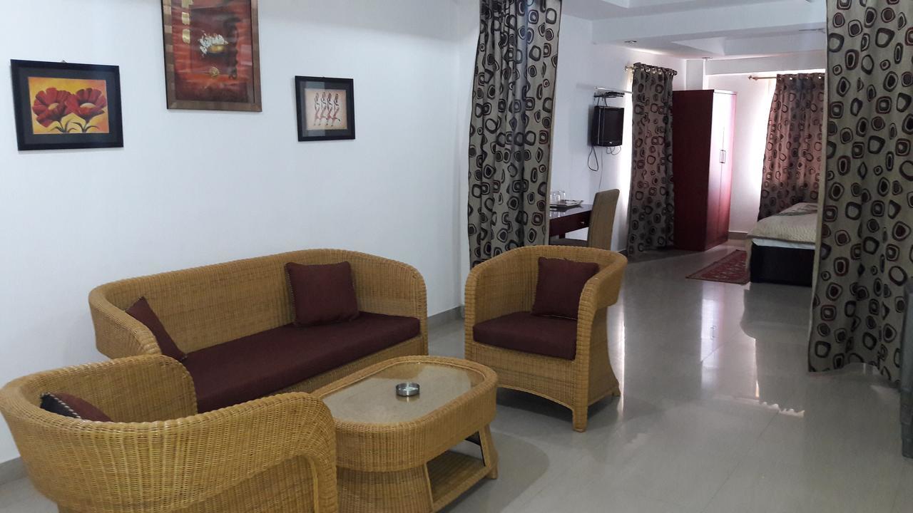 Aroma Residency Otel Tinsukia Dış mekan fotoğraf